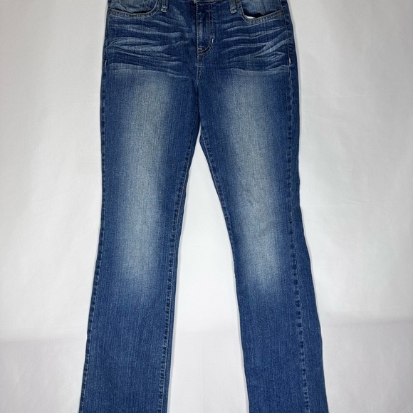Guess Jeans - Picture 2 of 7